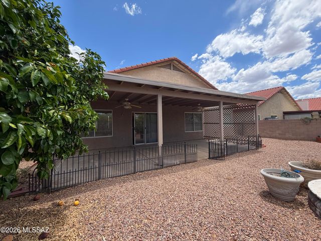 7794 S Trumpet Vine Avenue, Tucson, AZ 85747