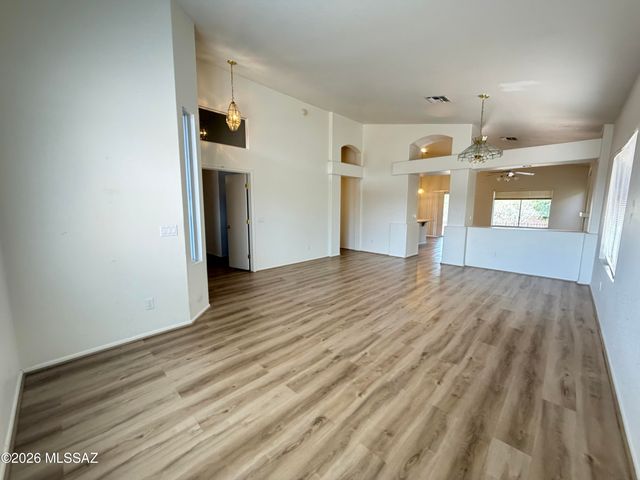 7794 S Trumpet Vine Avenue, Tucson, AZ 85747