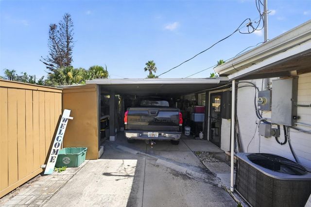 2525 CORAL WAY W, Daytona Beach, FL 32118
