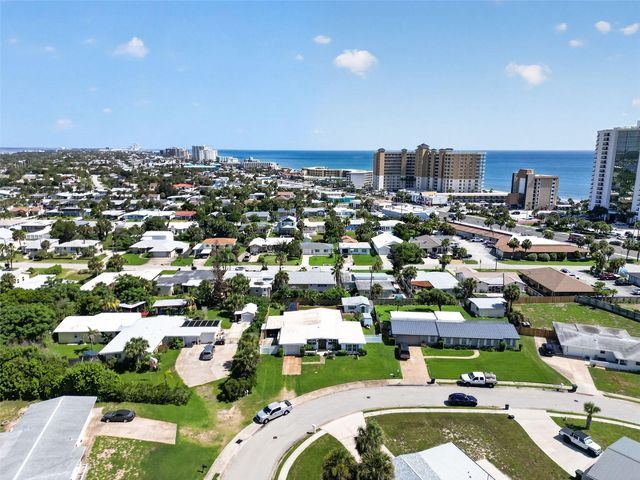2525 CORAL WAY W, Daytona Beach, FL 32118