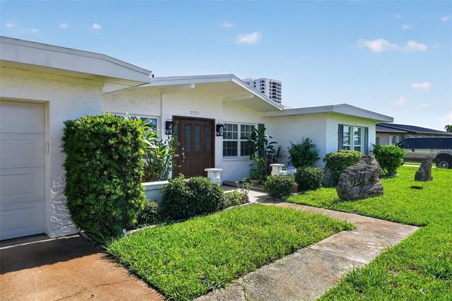 2525 CORAL WAY W, Daytona Beach, FL 32118