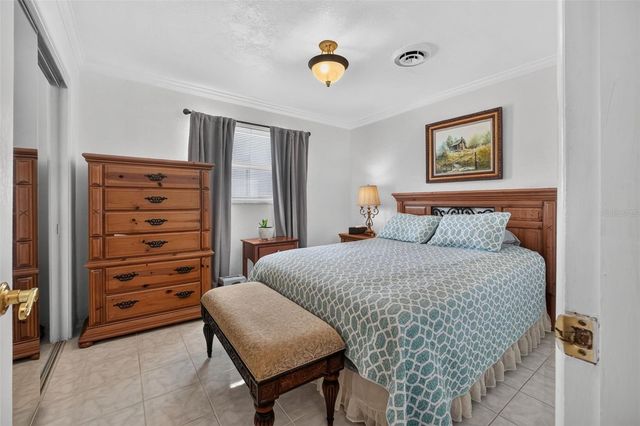 2525 CORAL WAY W, Daytona Beach, FL 32118