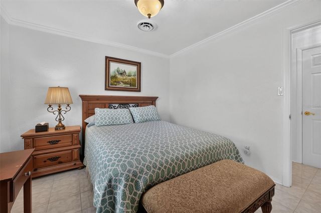 2525 CORAL WAY W, Daytona Beach, FL 32118