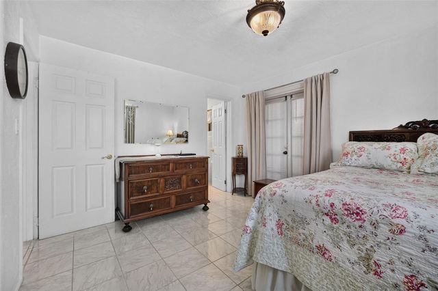 2525 CORAL WAY W, Daytona Beach, FL 32118