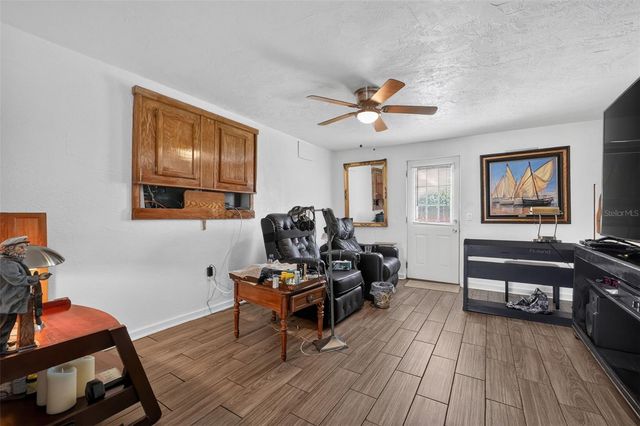 2525 CORAL WAY W, Daytona Beach, FL 32118