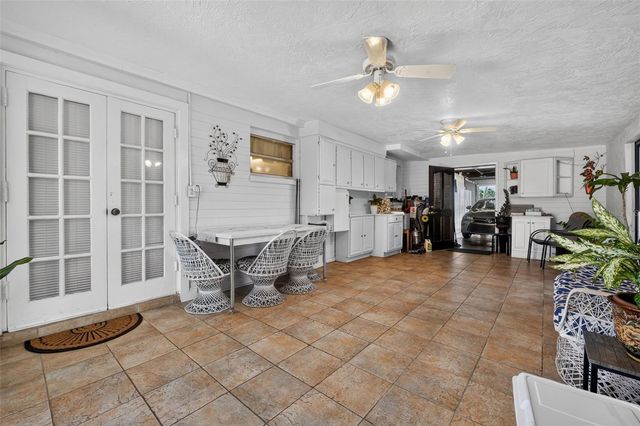 2525 CORAL WAY W, Daytona Beach, FL 32118