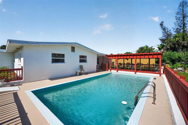 2525 CORAL WAY W, Daytona Beach, FL 32118