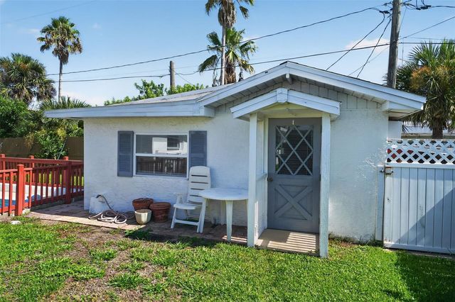 2525 CORAL WAY W, Daytona Beach, FL 32118