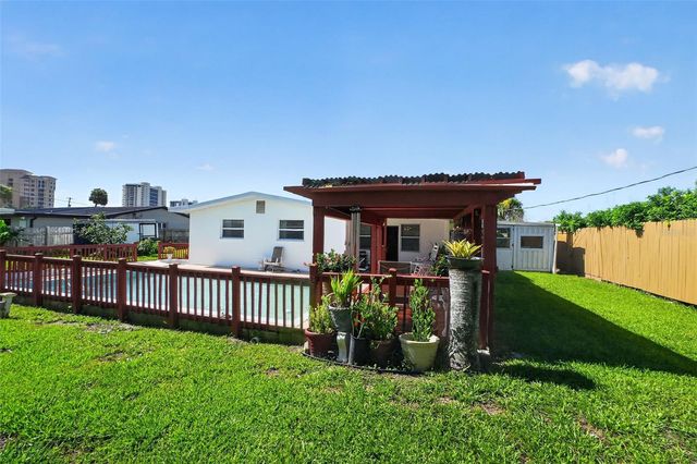 2525 CORAL WAY W, Daytona Beach, FL 32118