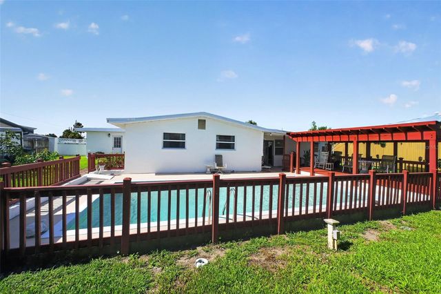 2525 CORAL WAY W, Daytona Beach, FL 32118