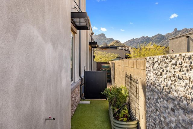 12474 E Troon Vista Drive, Scottsdale, AZ 85255