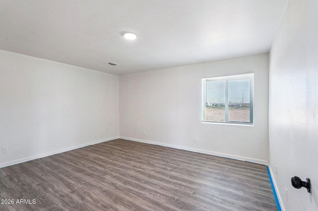 1344 E Pueblo Avenue, Phoenix, AZ 85040