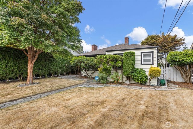 8337 27th Avenue NW, Seattle, WA 98117