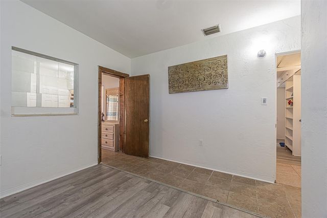 1627 28TH STREET N, St Petersburg, FL 33713