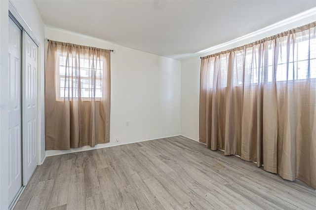 1627 28TH STREET N, St Petersburg, FL 33713