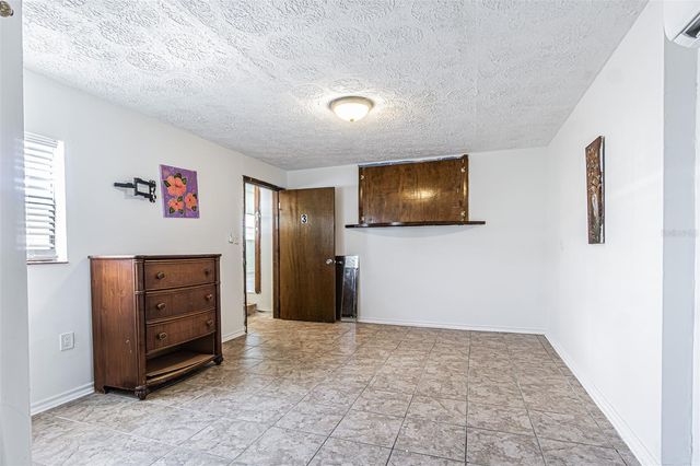 1627 28TH STREET N, St Petersburg, FL 33713