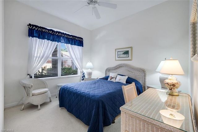 2036 Cascades DR 7, Naples, FL 34112