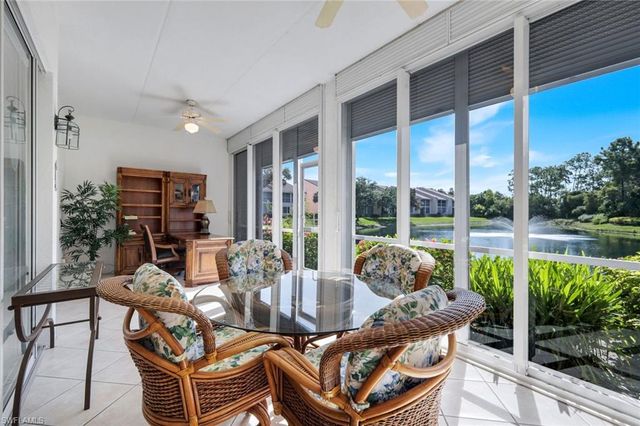 2036 Cascades DR 7, Naples, FL 34112