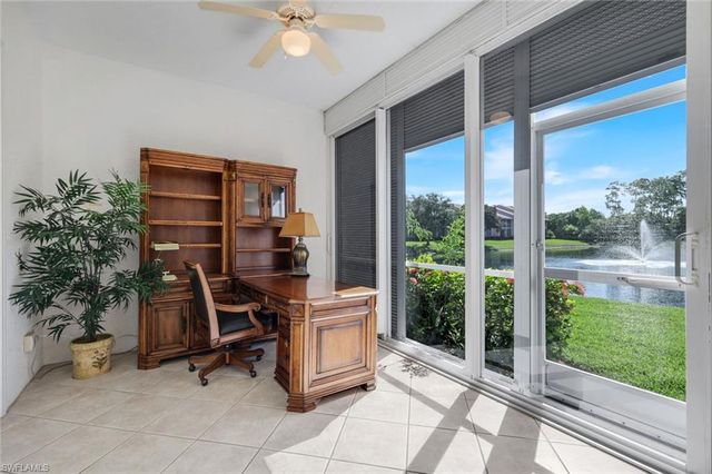 2036 Cascades DR 7, Naples, FL 34112
