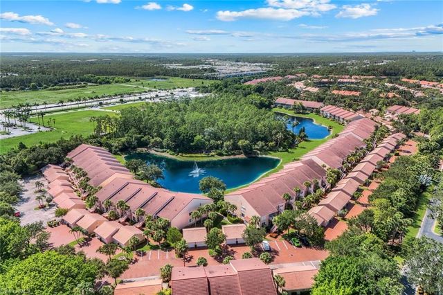 2036 Cascades DR 7, Naples, FL 34112