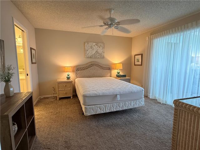 675 W Lake Jasmine Circle 204, Vero Beach, FL 32962