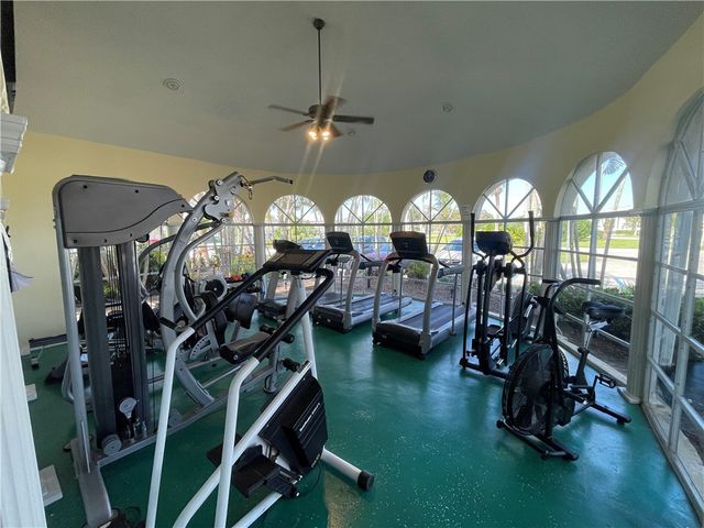 675 W Lake Jasmine Circle 204, Vero Beach, FL 32962