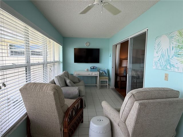675 W Lake Jasmine Circle 204, Vero Beach, FL 32962