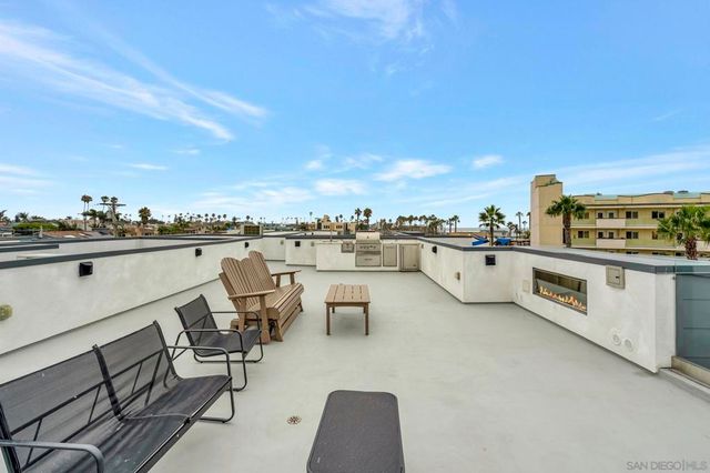 801 809 Seacoast, Imperial Beach, CA 91932