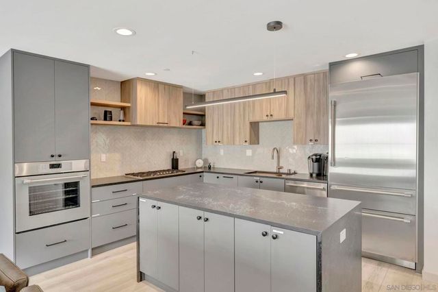 801 809 Seacoast, Imperial Beach, CA 91932