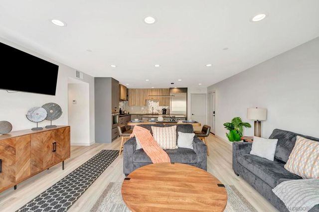 801 809 Seacoast, Imperial Beach, CA 91932