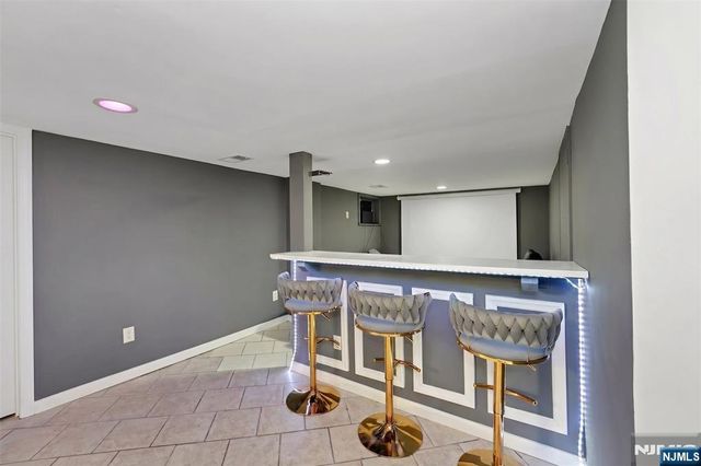 2319 Colonial Drive, Rahway, NJ 07065