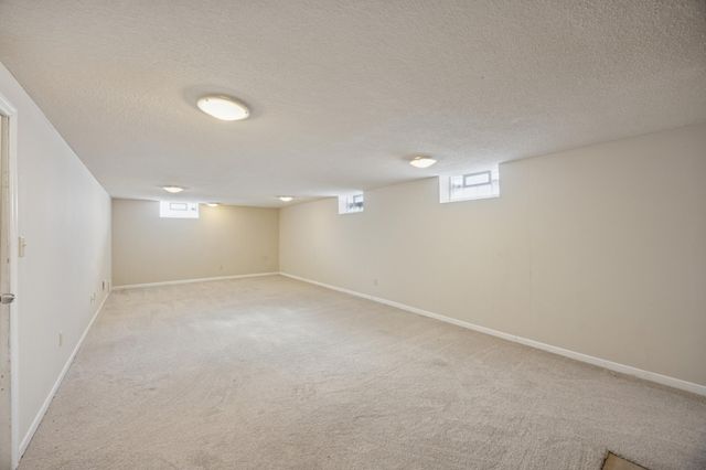 2300 Zenith Avenue N, Golden Valley, MN 55422