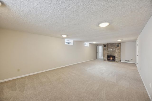 2300 Zenith Avenue N, Golden Valley, MN 55422