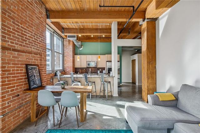 712 Broadway Boulevard 406, Kansas City, MO 64105