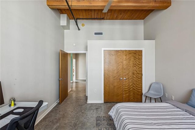 712 Broadway Boulevard 406, Kansas City, MO 64105