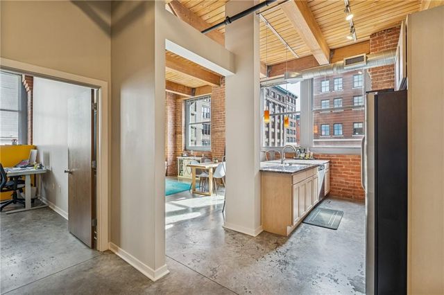 712 Broadway Boulevard 406, Kansas City, MO 64105