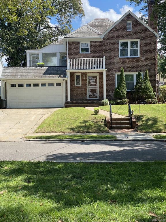 13831 228th Street, Laurelton, NY 11413 — exterior