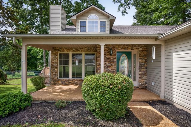 5010 Cheyenne Drive, Crossville, TN 38572