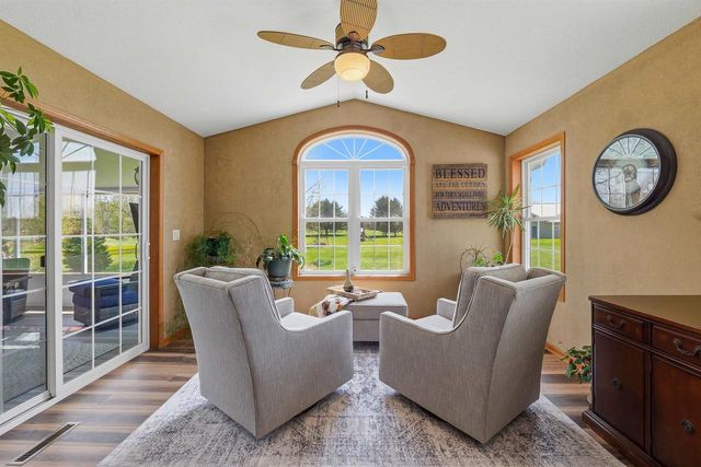 W7545 Country Drive, Beaver Dam, WI 53916