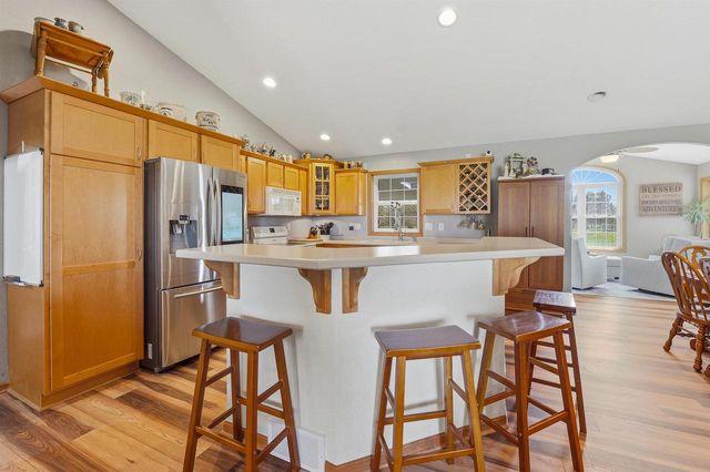 W7545 Country Drive, Beaver Dam, WI 53916