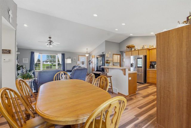 W7545 Country Drive, Beaver Dam, WI 53916
