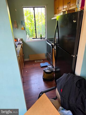 1110 BARNABY TER SE, Washington, DC 20032