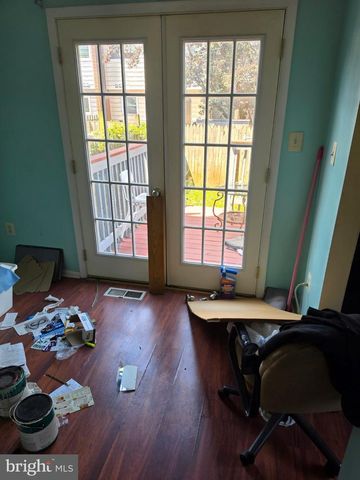 1110 BARNABY TER SE, Washington, DC 20032