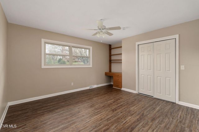 906 Althea Street, Johnson City, TN 37601