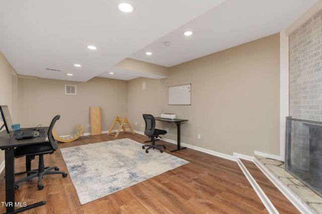 906 Althea Street, Johnson City, TN 37601