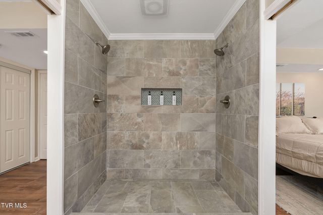 906 Althea Street, Johnson City, TN 37601