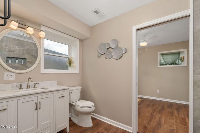 906 Althea Street, Johnson City, TN 37601