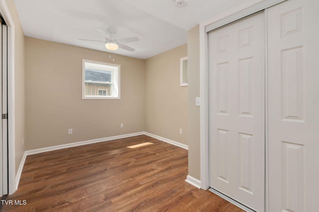 906 Althea Street, Johnson City, TN 37601