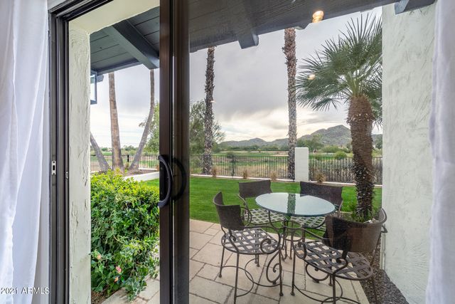 8672 N 64th Place, Paradise Valley, AZ 85253