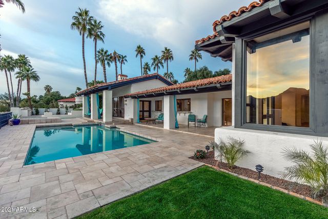 8672 N 64th Place, Paradise Valley, AZ 85253